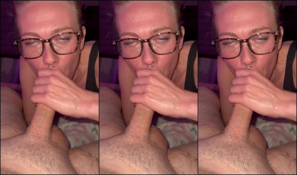 Autumnmoonxx Throat Pie Time  Onlyfans XXX