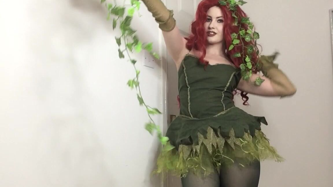 Brook Logan Poison Ivy Sexy Strip Off