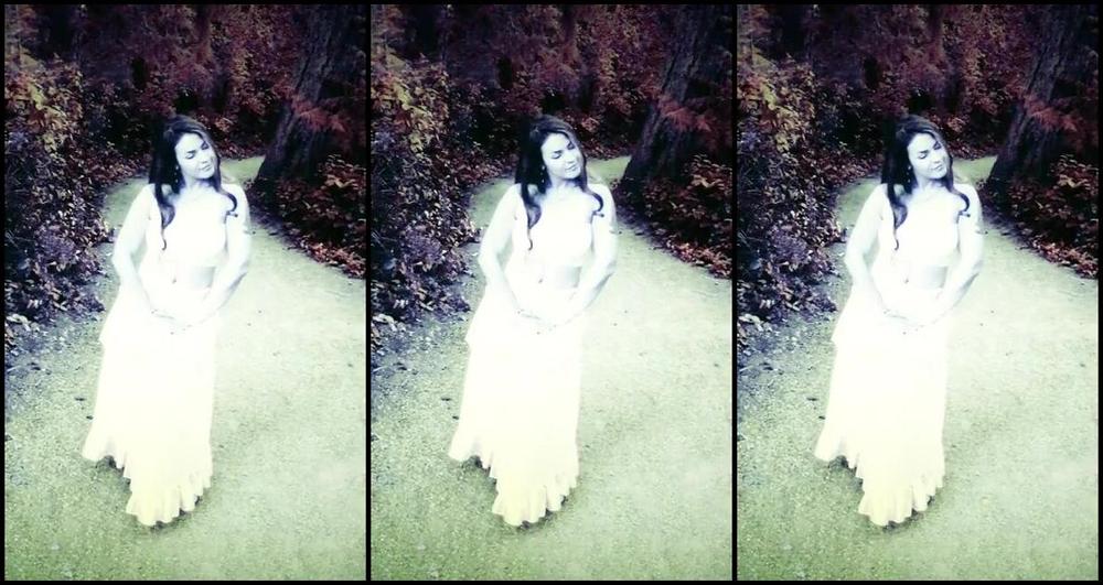 Anierotika Indigo Hearts Ablaze