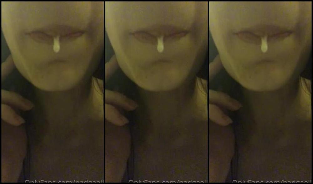 Goddessgaelle Nicknamed Badgaelle Onlyfans Excute Toi Crachoir