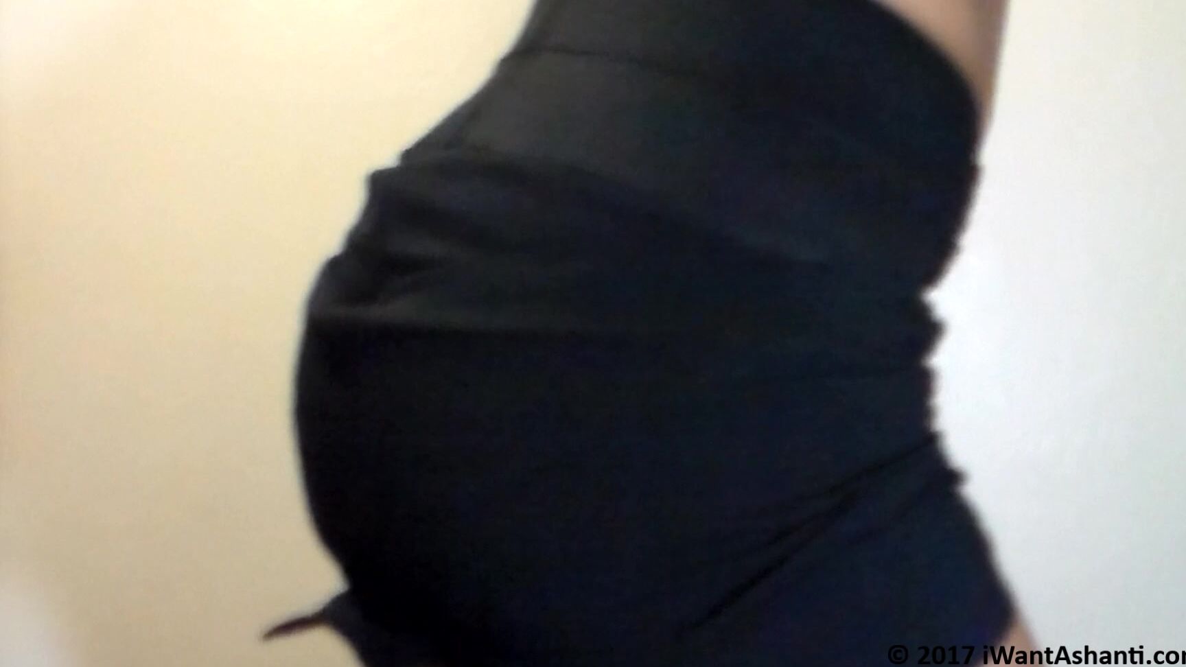 Goddess Ashanti Pencil Skirt Ass Tease