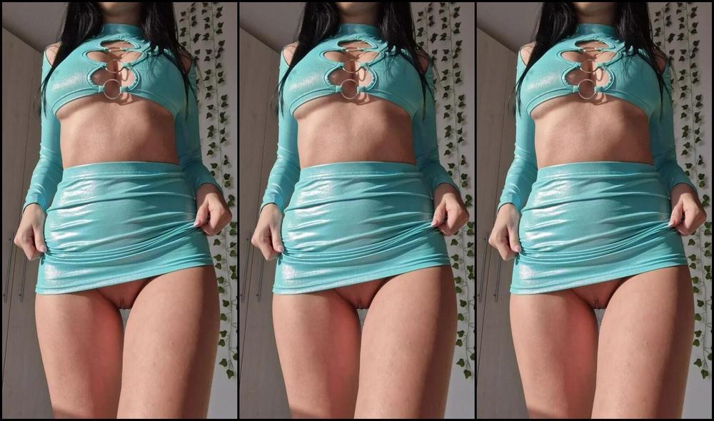 Atomicbrunette18 834