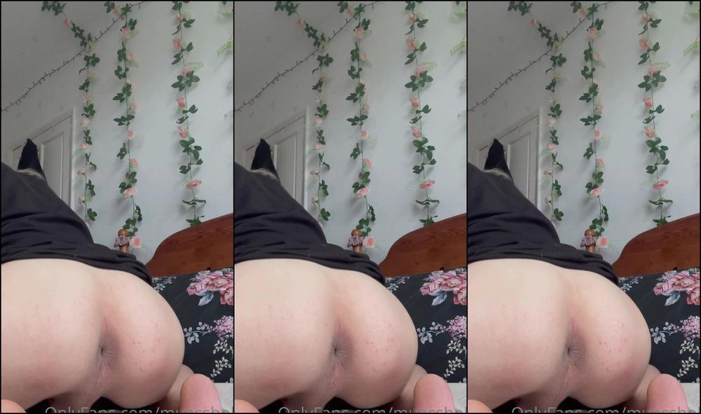 Muasshole Horny Mornings Call For Porn In Bed Completely Natural Here Won T You Join Me