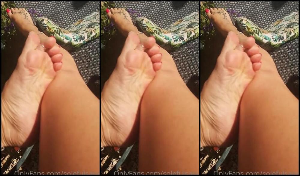 Solefulsassy Onlyfans Relaxing Before My Spanish Lesson Not That I Retain Much But The Coffee Is Good My Teacher Will