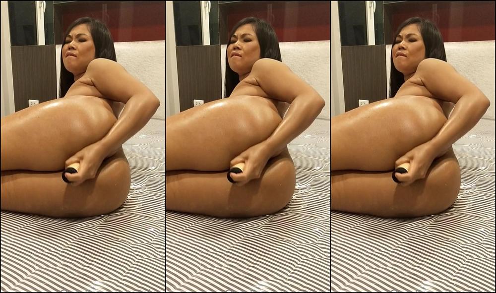 ployly-26-09-2020-966321739-dildo-solo-session-enjoy-everyone-xxx