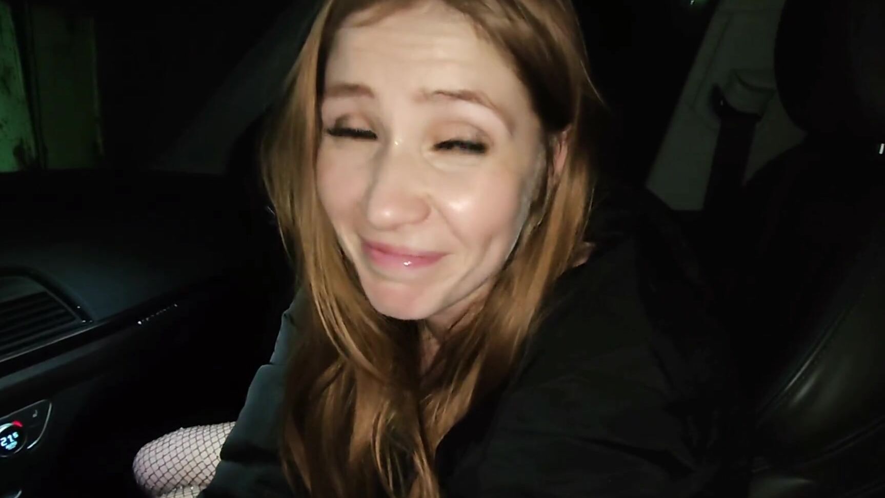 SWEET NATALIE PORN VIDEOS WITH DIALOGUES. I SUCKED TWO LOVERS IN THE CAR, THEY FINISHED IN MY MOUTH Pornhub