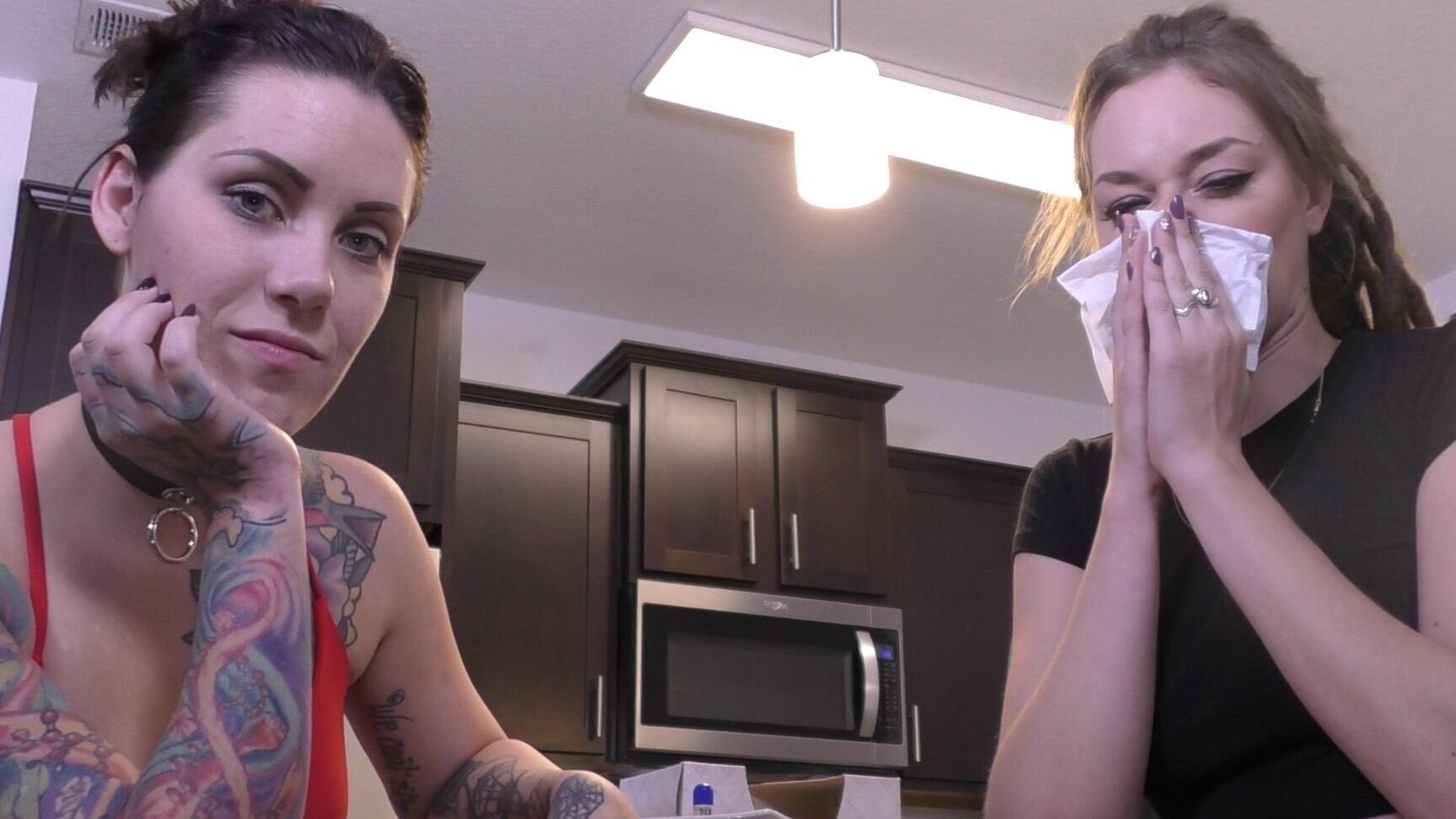 "Alexis Rain" amazons, jerk off instruction, joi, nose blowing, sneezing Win win for you both manyvids