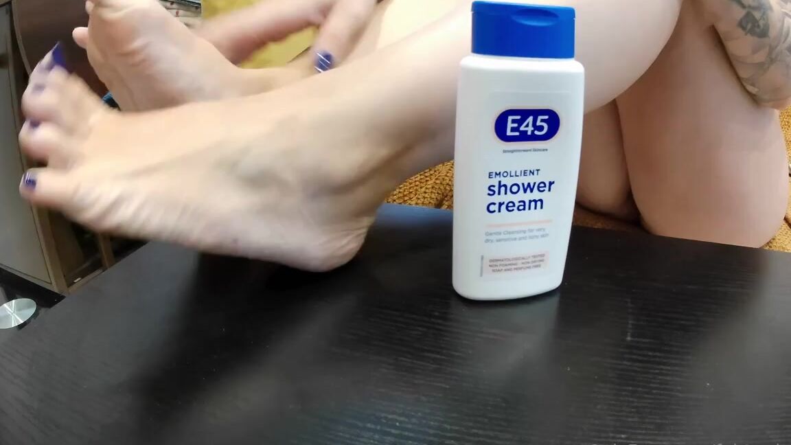 Miss Fair Trade Feet Nicknamed Fairtradefeet Onlyfans 01 05 2024 Self Worship Is Always Needed