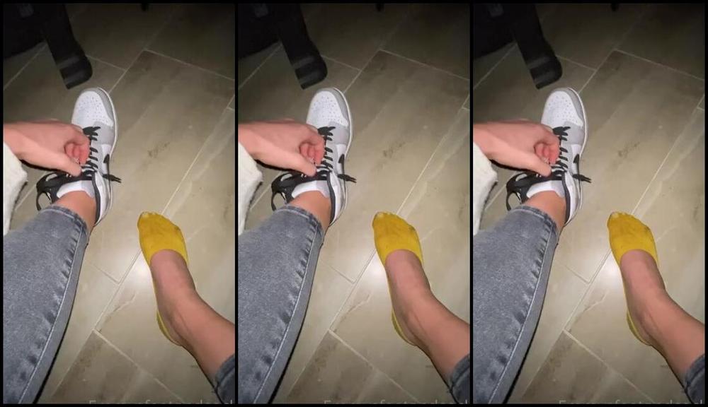 Emmysfeetandsocks Aka Emmyfeetandsocks Onlyfans Day 4 With Them And Omg They Are So Smelly I Swear It S Bc I Wear These Fake Shoes Theyp