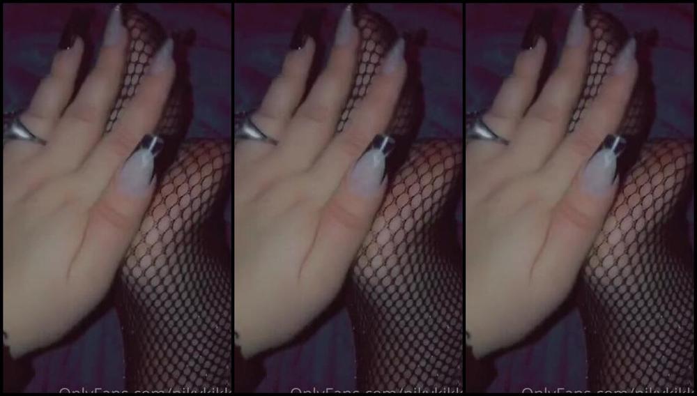 Nikykikka Nicknamed Nikykikka Foot Fetish 12 20 2022 Onlyfans Video Sweet Night 26M0
