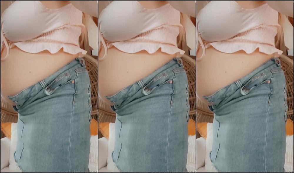 Kittenkate This Video Is From Earlier In My Pregnancy Showing Off My Cute Little Bump Stripping