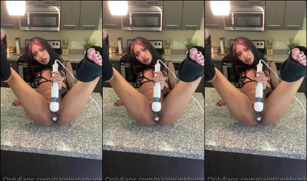 paintjunkhunny-10-01-2021-2005516789-i-made-a-mess-at-the-end