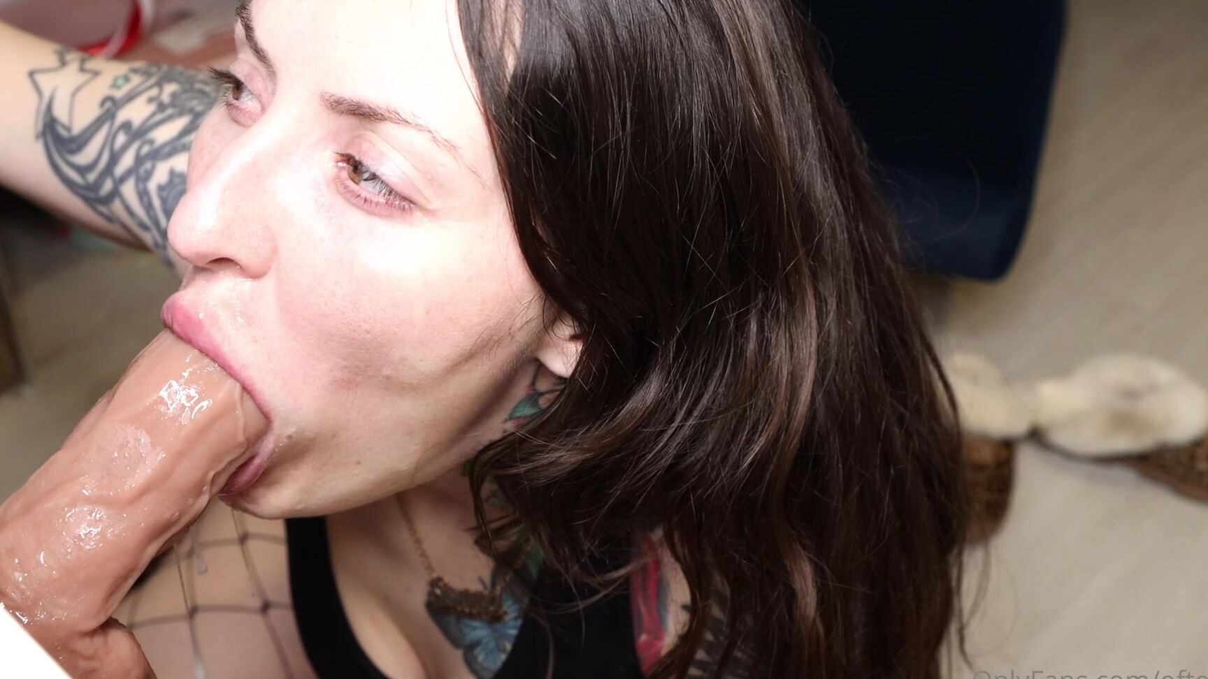 oftenelle-06-02-2021-2025554212-deep-throat-training