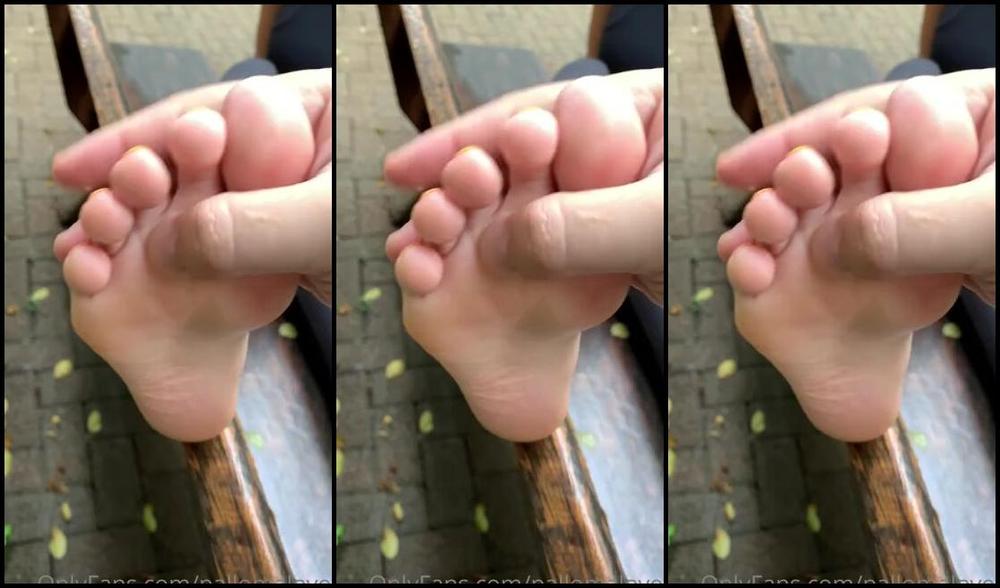 Palloma Lovely Nicknamed Pallomalovely 04 26 2021 Onlyfans Video E Se Eu Deixasse Voce Massagear Minhas Solinhas Macias E Quentinhas Assim Na Rua