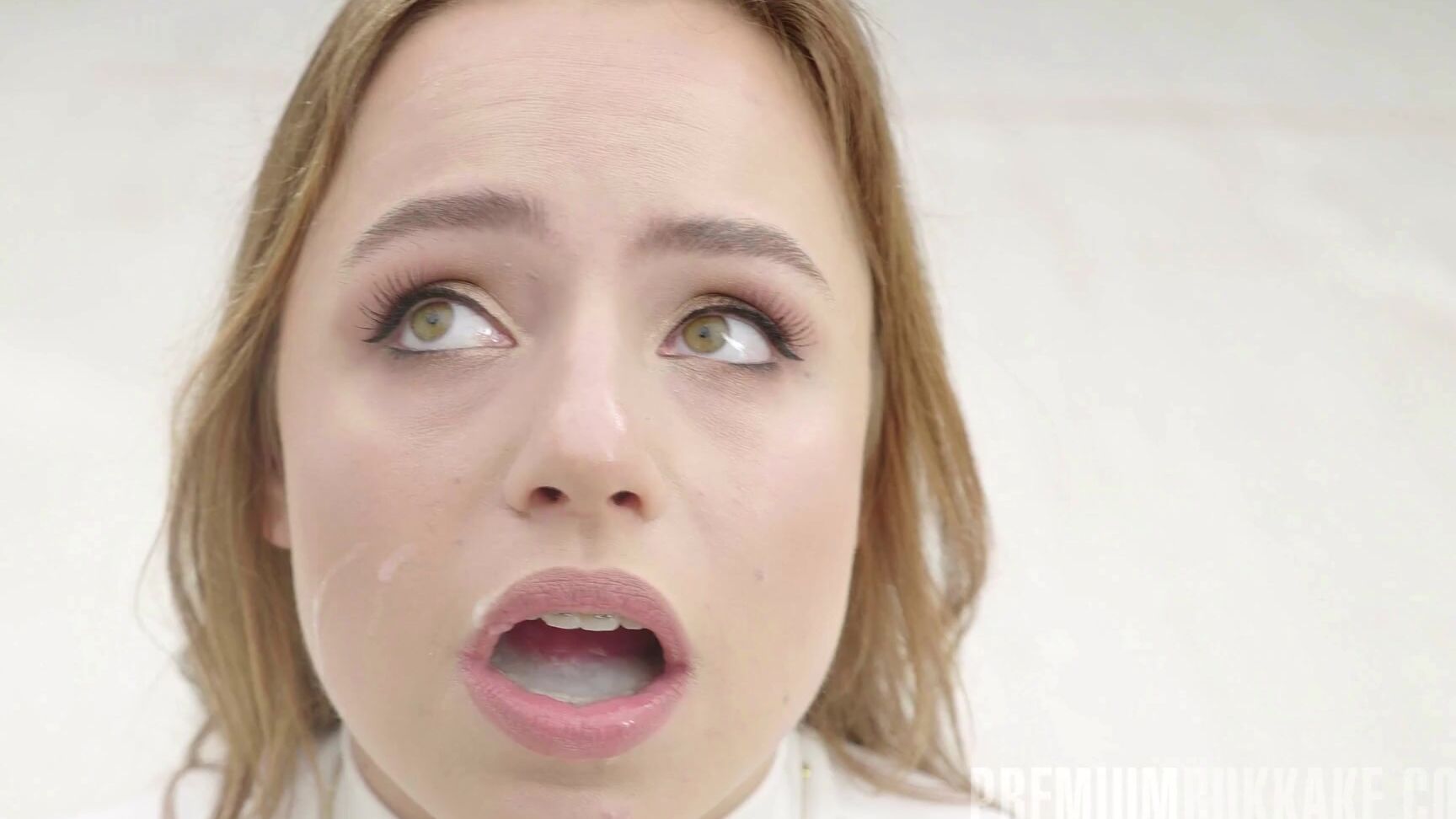 "Lera Reyna" Gokkun, Facials, Blowjobs, Bukkake, Swallow, Cumshots Lera Reyna 1 - Behind The Scenes SiteRip