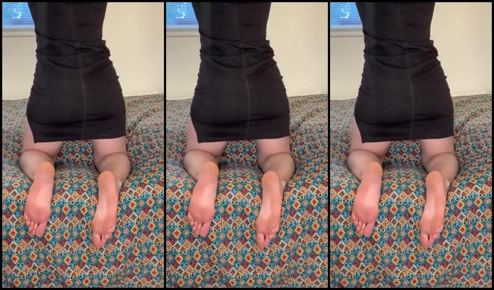 Nina Aka Fityoginina Onlyfans Soles Are A Little Dirty From Being Barefoot Or In Sandals All Day But I Don T Think You Ll Mind