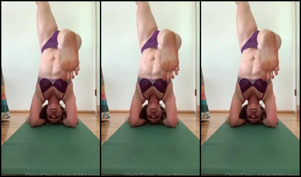 Nina Aka Fityoginina Onlyfans Start Your Monday Morning Off Right With A Quick Little Yoga Sesh In Your Underdies Im Headed Back Gs5