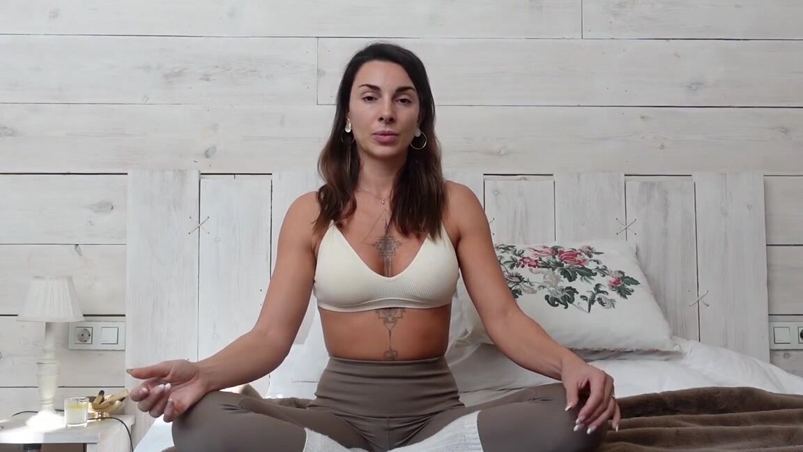 Roxysdream Onlyfans It S Getting Juicy And Very Intimate Follow My 4Th Episode Of My Couples Intimacy Course In Whichp