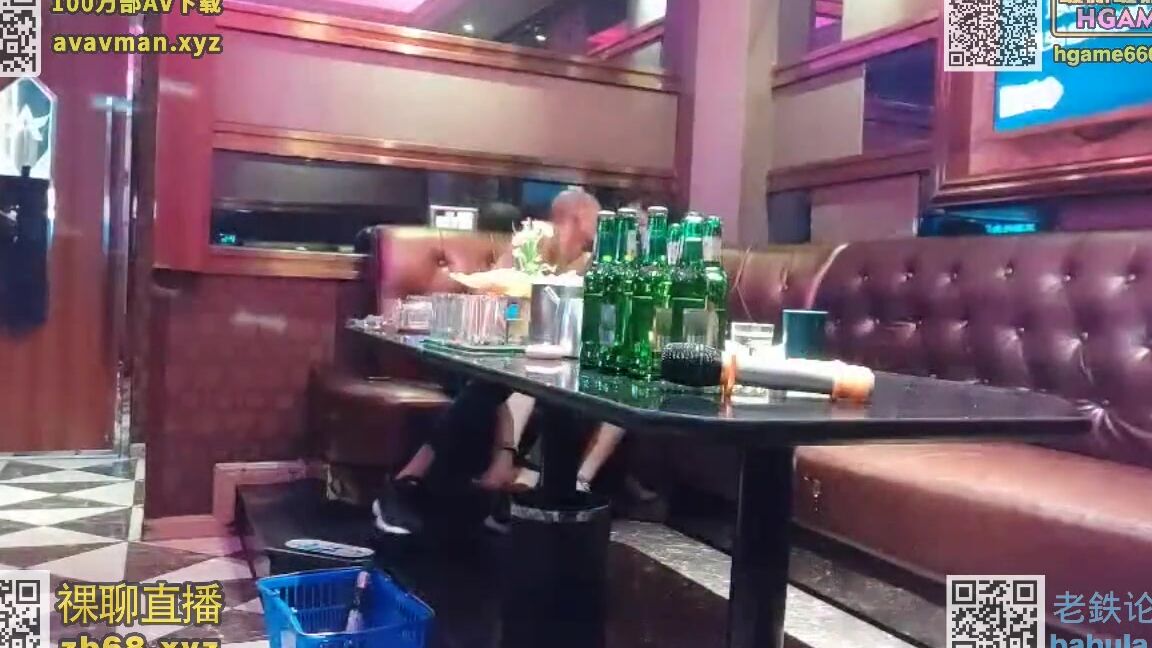 Asian Hidden Camera Couples Escorts 86606