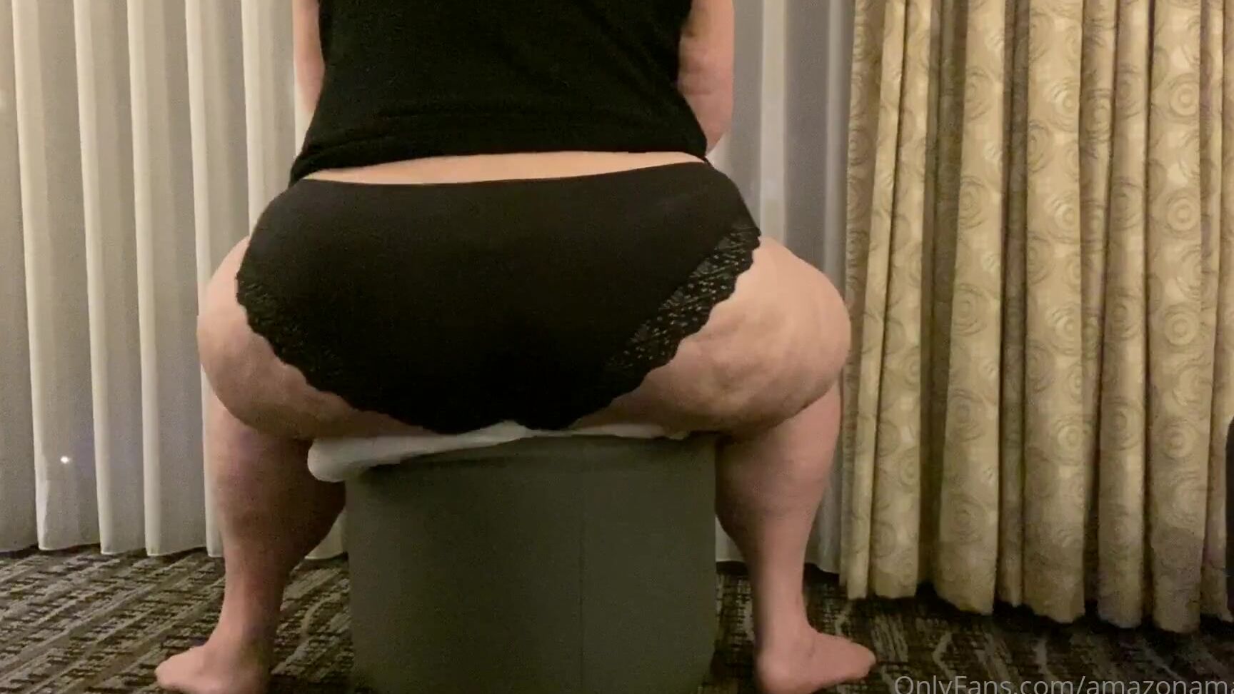 Amazonamanda I Said It And I Ll Say It Again Arms Up Face Up