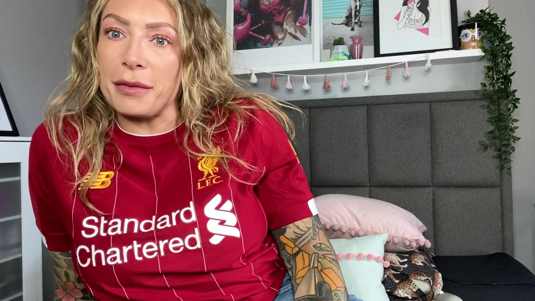 Ava Austen 644334020 08 04 2020 Good Afternoon Making Some Custom Vids Today