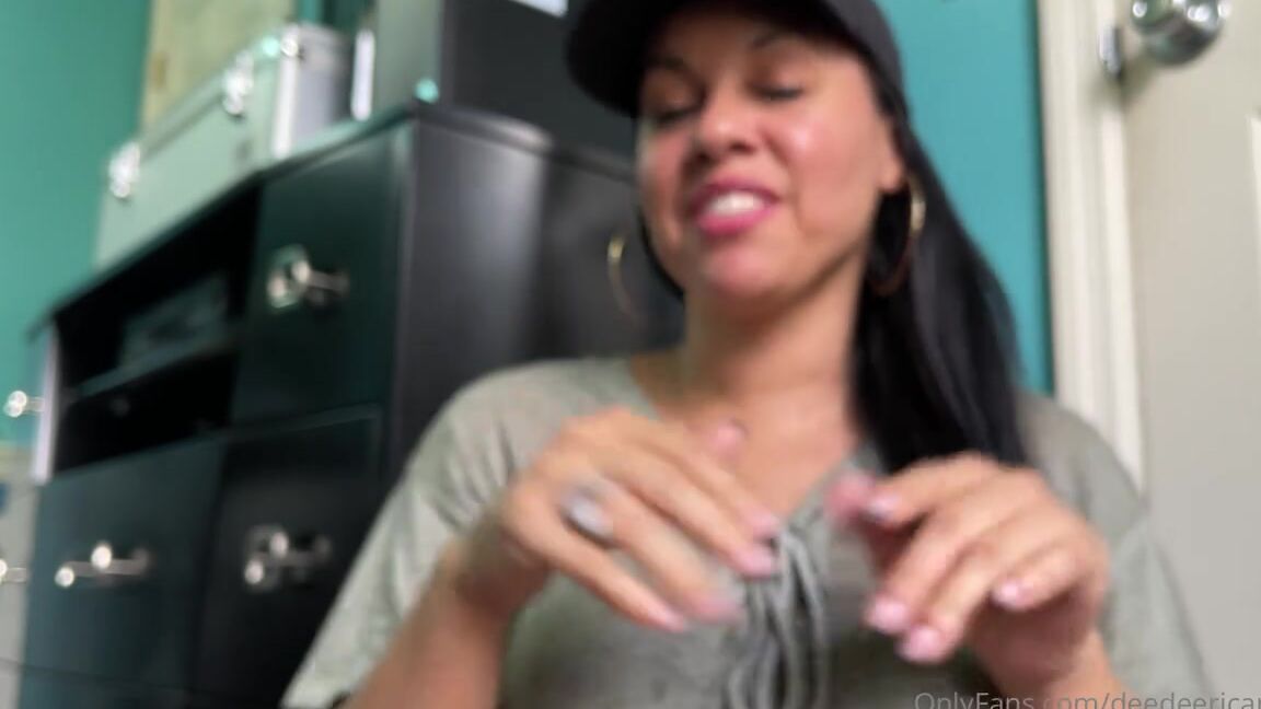 Deedeericanfeet Onlyfans Gm As Requested I Kno Not Everyone Cares For My Hands But I Do Have A Few Hand Fetish Peeps