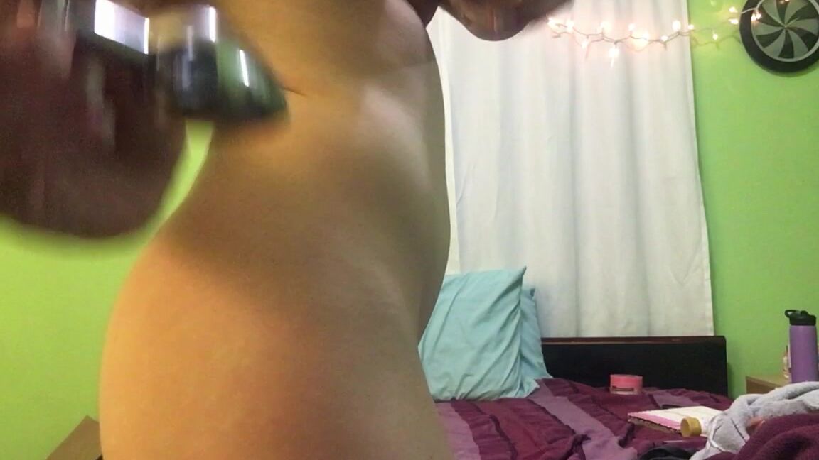 Nikolenashxxx Watch Me Put My Butt Plug In