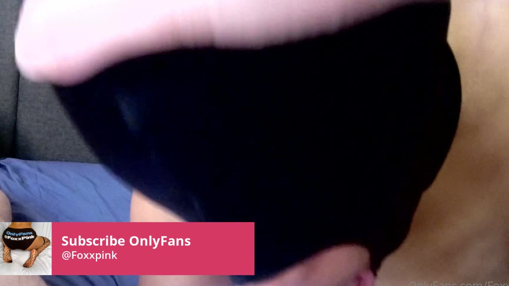 Foxxpink Sucking On The White Cock And Having Hellopink Had My Head Up Down On It