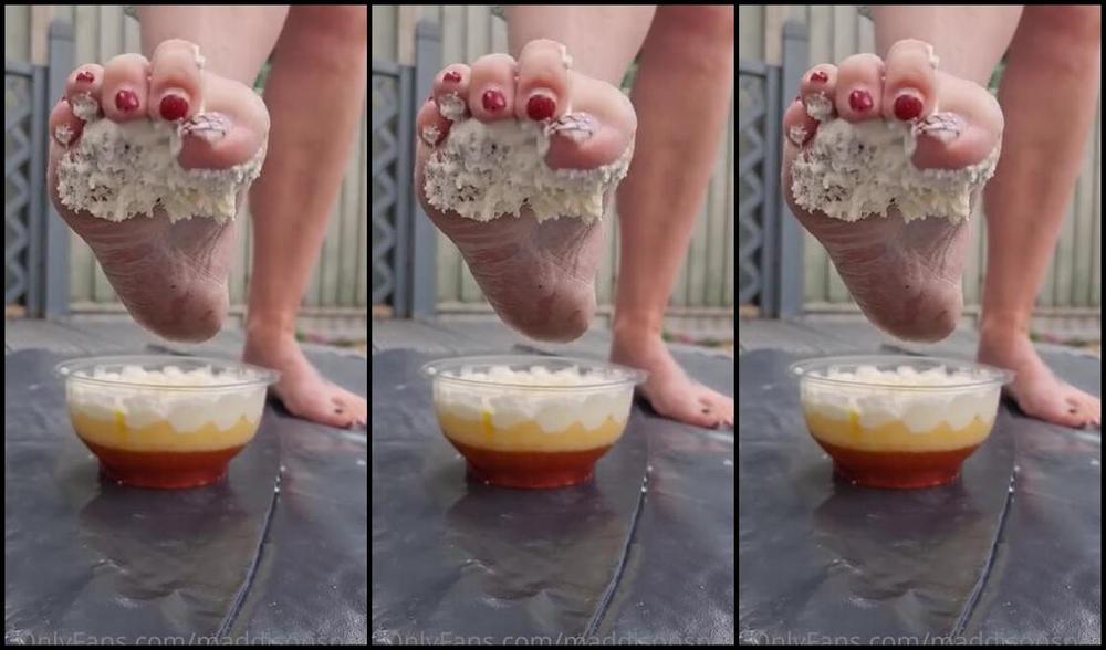 Maddison Spoilt Nicknamed Maddisonspoilt Onlyfans Make Sure You Lick Up Every Last Drop