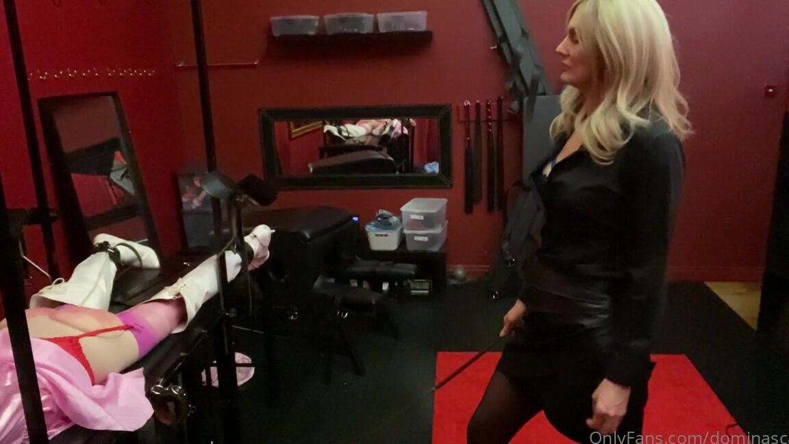 Miss Scarlet Mistress Scarlet - Using my smoked dragon Clips4Sale