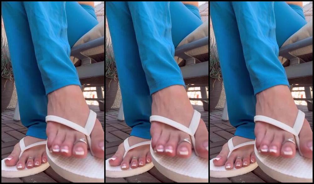 Nicholeivory Onlyfans Feet And Soles From This Morning It S Time For A New Pedicure Does Anyone Want To Sponsor It And