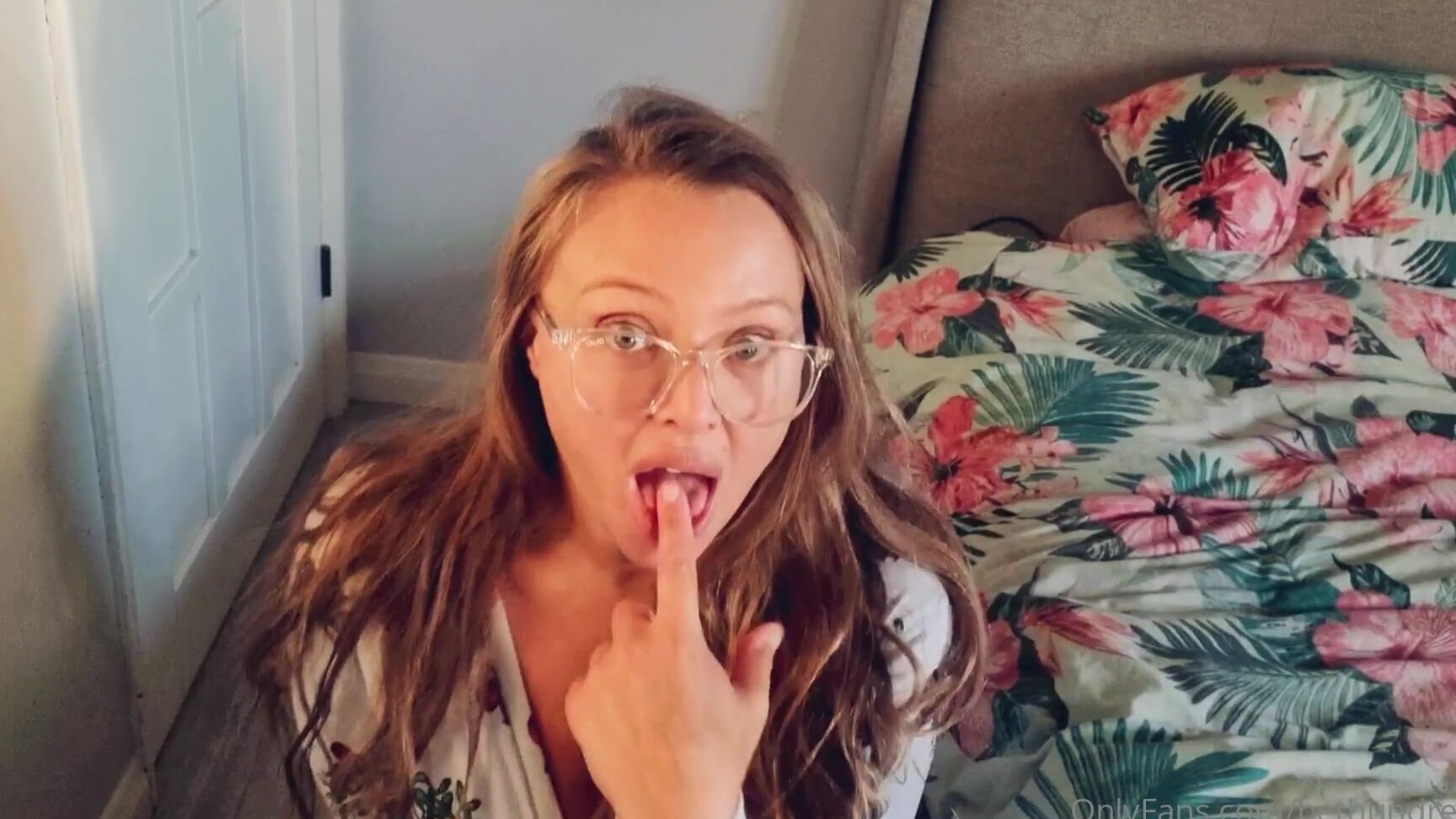 Bethundressed What I Want For Christmas