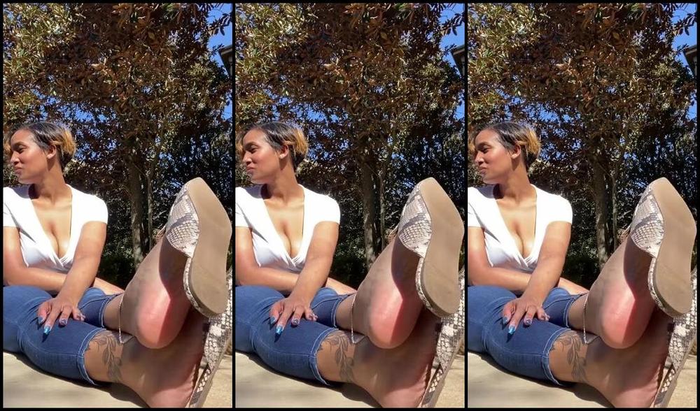 Nicholesole Onlyfans Had Some Fun Outside Today 1P