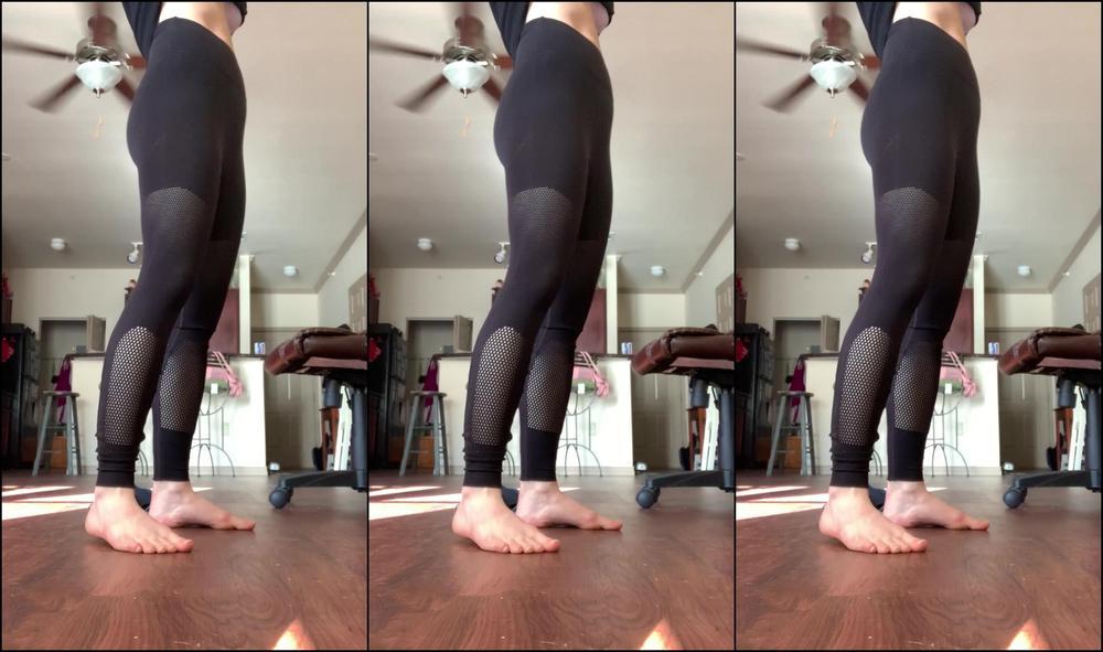 Heidi Lee Bocanegra New Leggins