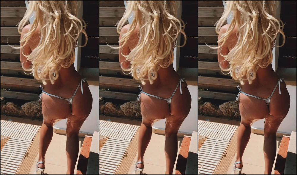 Xbrooklynbluex This Time Last Year I Was On A Stunning Holiday Filming The Sexiest Content For U I M S