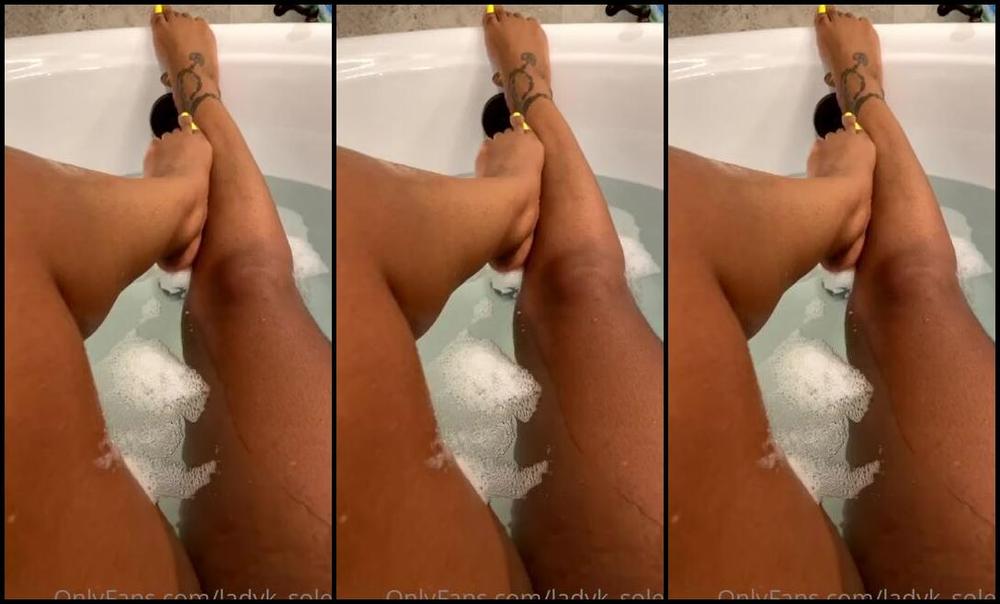 Ladyk Soles Nicknamed Ladyk Soles Onlyfans 1Min Bath Amp Soles Tease