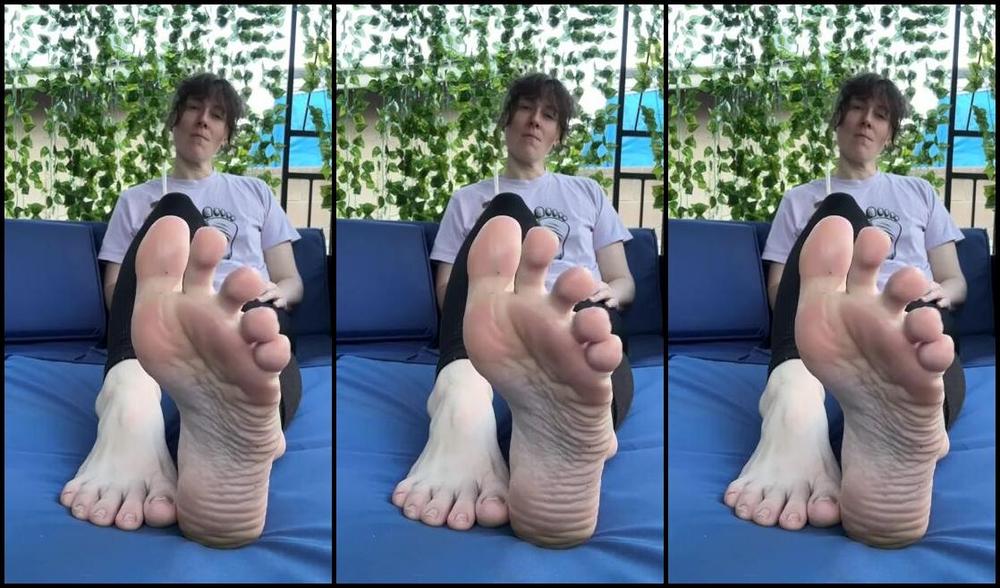 Athletoes Nicknamed Athletoes Onlyfans All I Want These Days Are Cold Blended Fruit After A Long Hot Day T