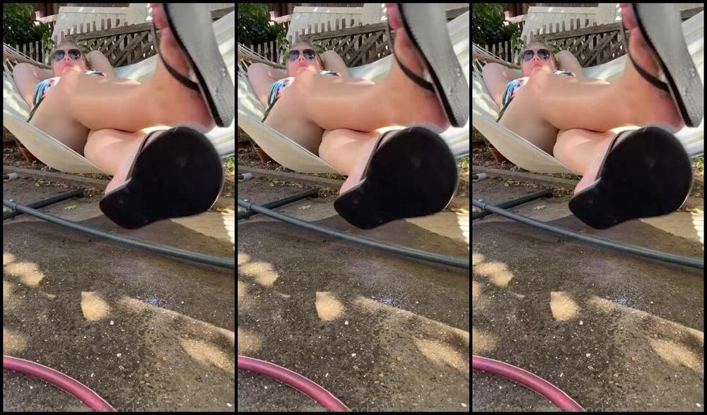 Tabitha Toes Nicknamed Tabithatoes 04 07 2023 Onlyfans Video Flip Flop Slappin In The Heat