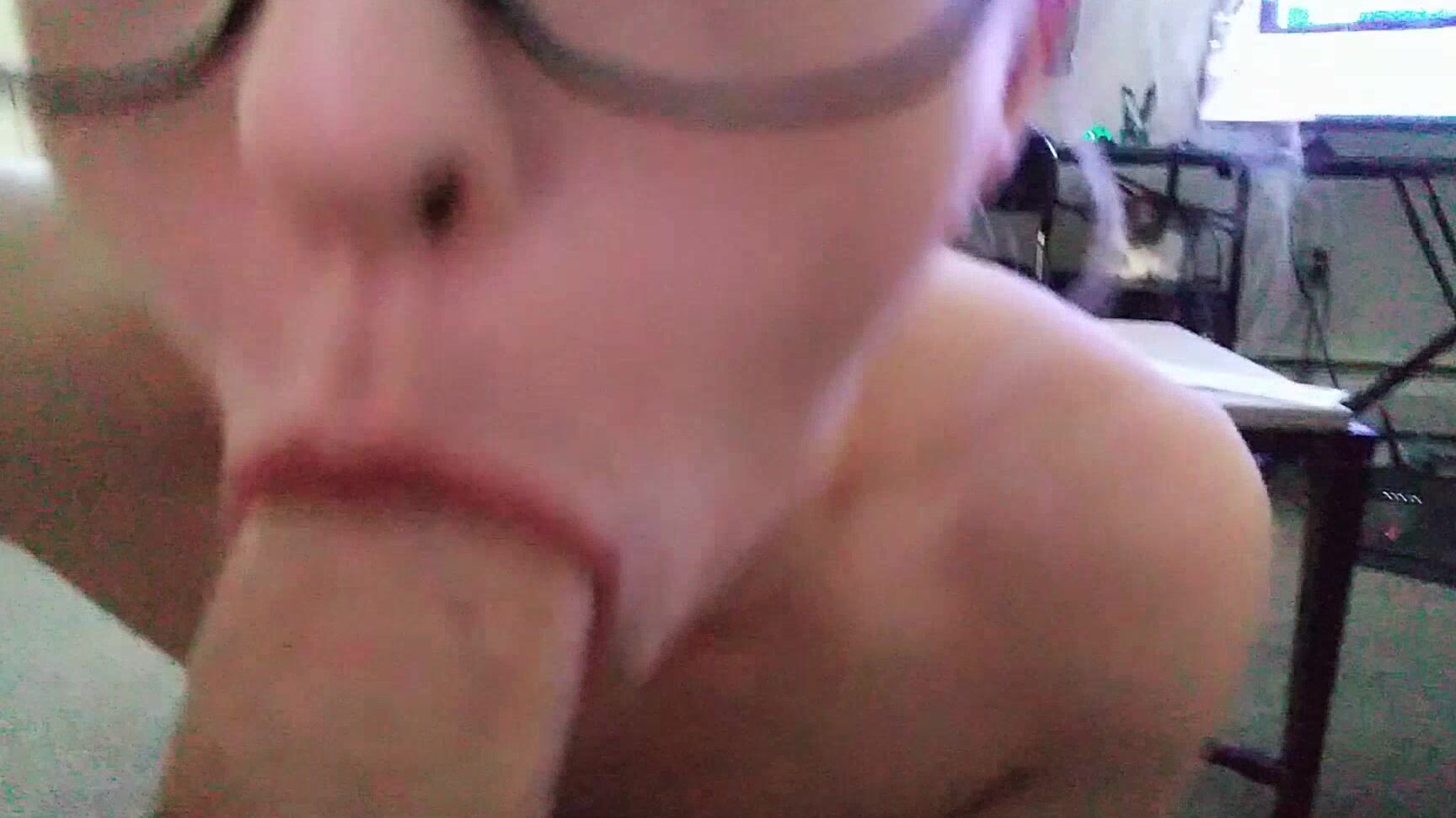 Amateur, Blowjob, Eye Glasses gingerbanks blowjob after work from your girlfriend ManyVids