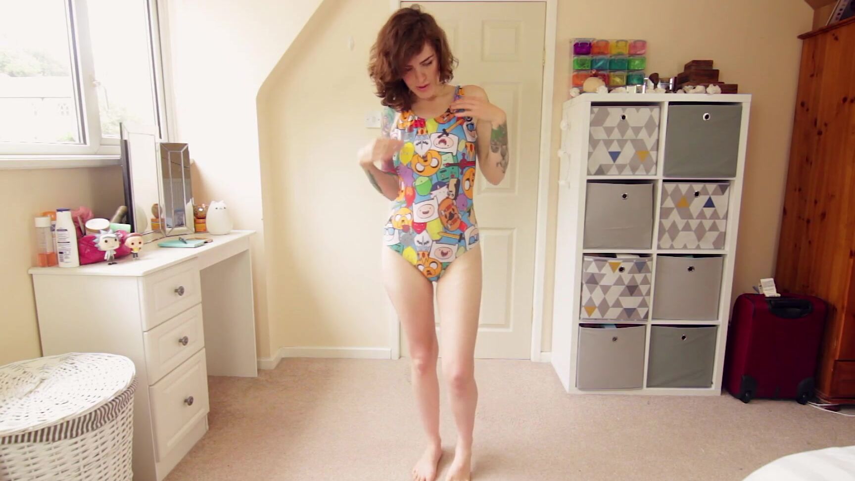 Big Boobs, Nudity/Naked, Swimwear, Tattoos, White Booty trying-on-different-bodysuits ManyVids