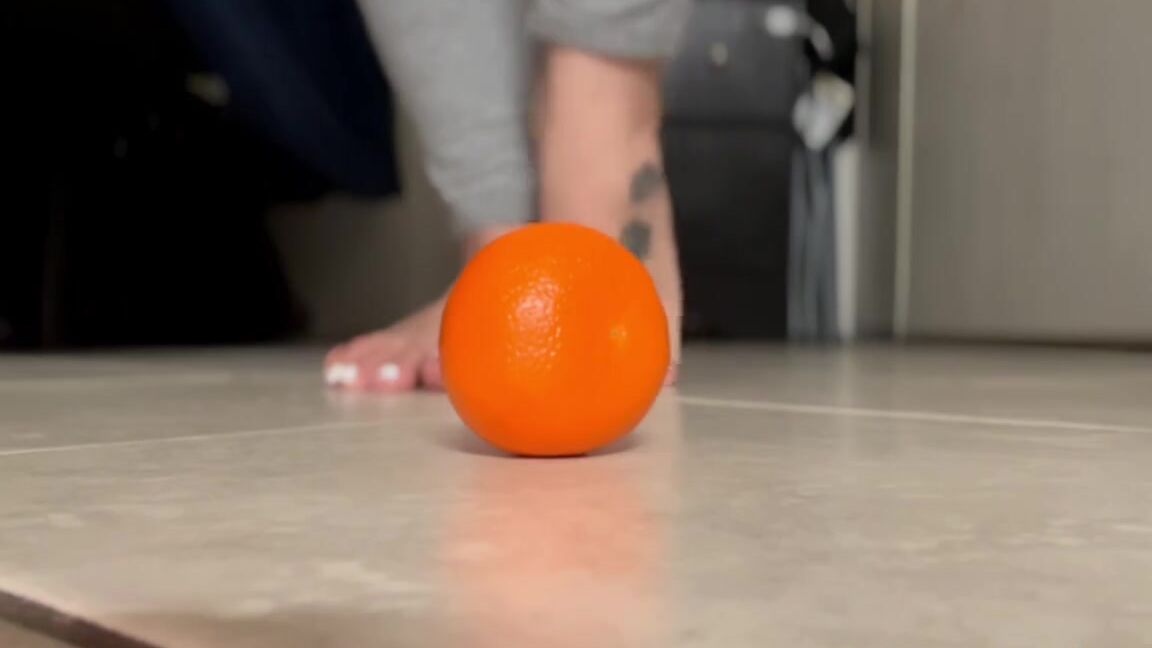 Prettynikkitoez Onlyfans I Really Enjoyed Rolling This Clemente Under My Feet It Took Everything In Me To Not Squish