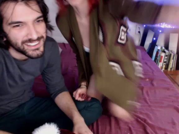 "lizmreow" lizmreow_271215_0733_couple_chaturbate Web Cam