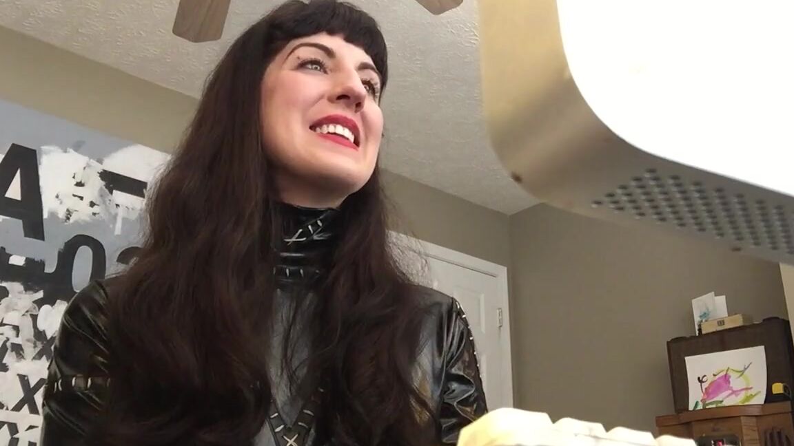 Ms Tomorrow Nicknamed Dommetomorrow Onlyfans Video Clip Just Another Day Playing With My Toys