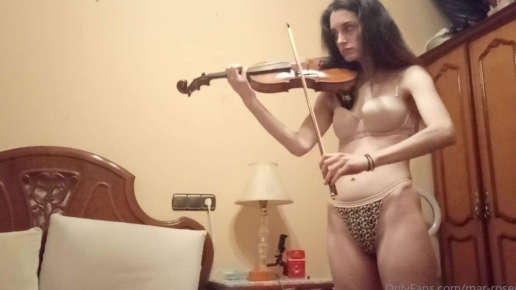 Maddiesohot I Hope You Guys Like My Second Movement Of Vieuxtemps Th Concerto What Do You Want To Li