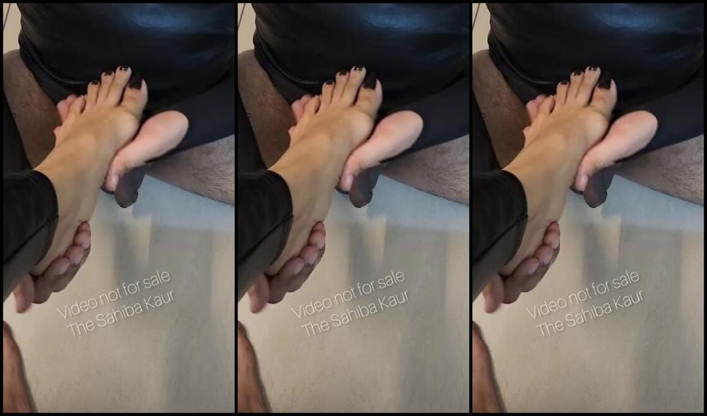 Sahiba Kaur Indian Mistress Onlyfans Malkin S Foot Masager L Ser Massaging Her Queens Beautiful Feet D Minating This Useless Slt Witp