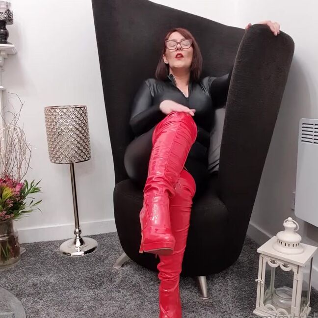 Miss B Nicknamed Missb52S Onlyfans 03 17 2021 Boot Sluts Worship My Red Pvc Boots