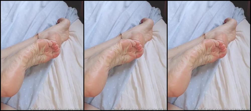 Feetvampire Nicknamed Feetvampire Onlyfans Despertando En Mi Camita