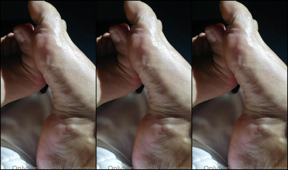 Karaspiggies Saturday Night Foot Tease Do You Like Let Me Know By Hitting The Button That