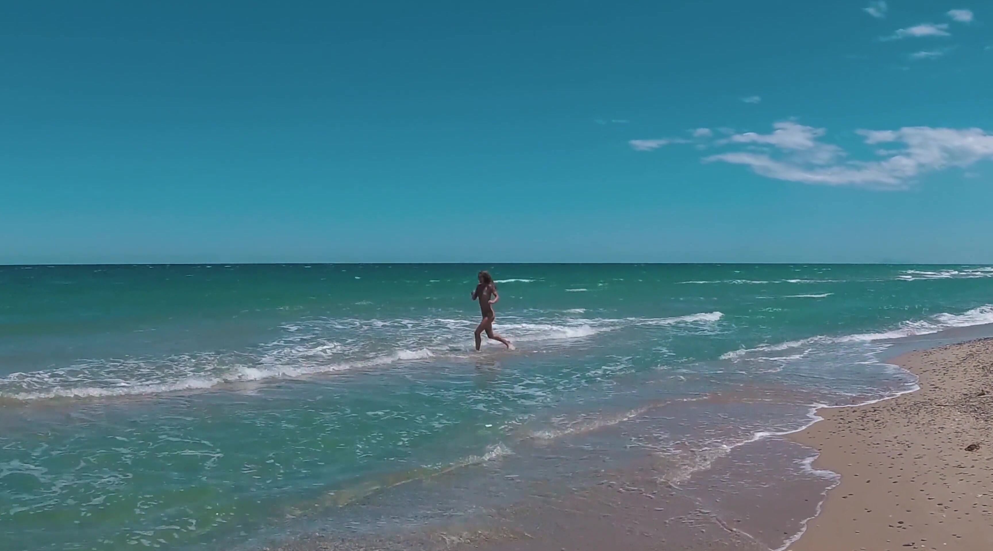 Sasha Bikeyeva Я голая на пляже Салер в Валенсии xHamster xhamster