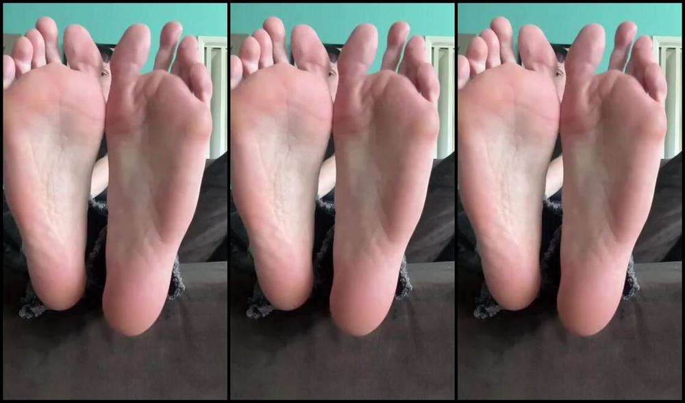 Missmaroe Onlyfans Happy Hump Day Wait Till The End